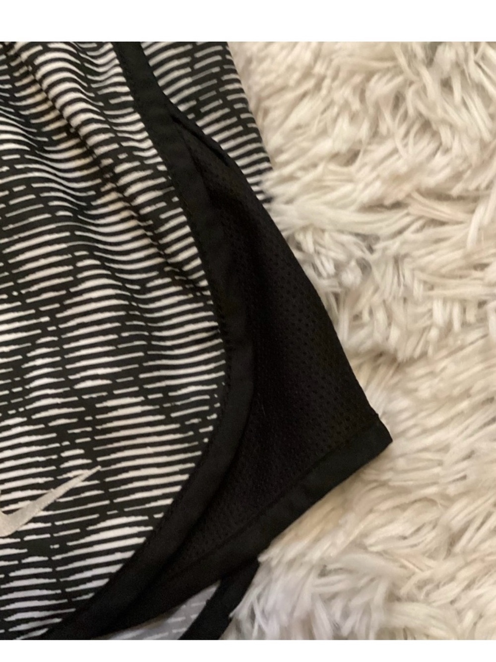 Nike Dri-FIT Running Shorts Black White Pattern Women’s Size Medium - Picture 9 of 14